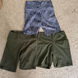 Amazon Essentials Women's Bike Shorts Pack - Olive & Slate Tie-Dye